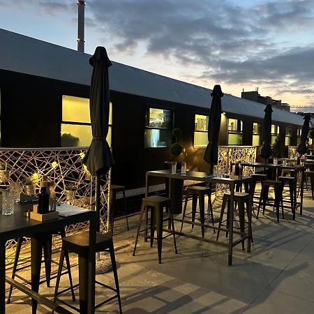 Hostel Balkan Express Загреб Екстериор снимка
