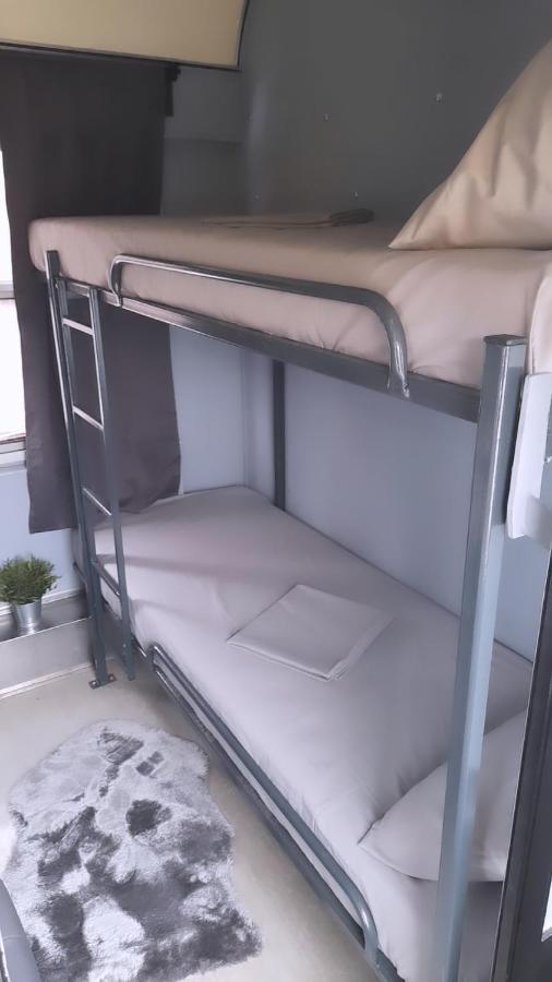 Hostel Balkan Express Загреб Екстериор снимка