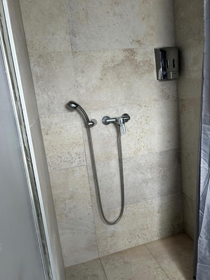 Hostel Balkan Express Загреб Екстериор снимка